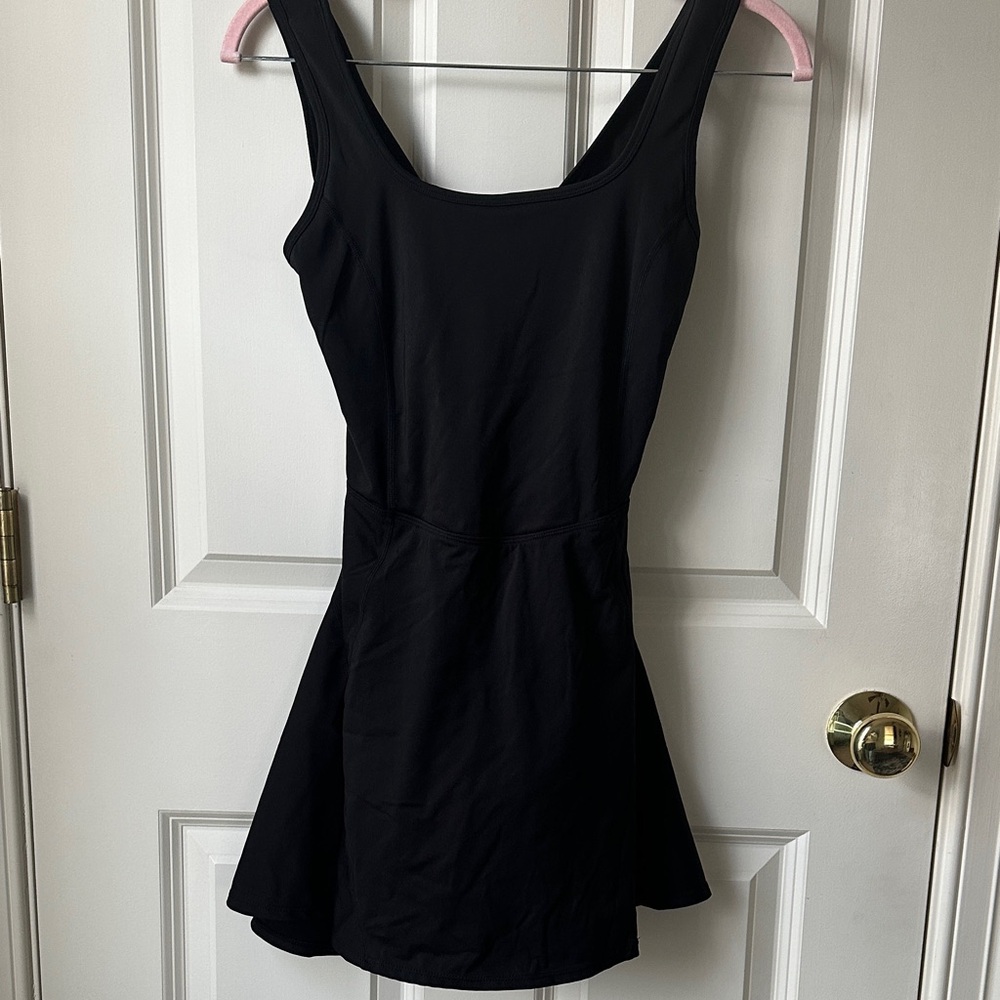 Hilará Black Scoop Neck A-Line Women’s Dress